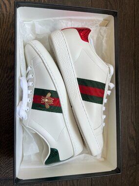 Gucci Ace Sneakers – White Leather Bee Embroidery (Size 37) – New /Tried On Only